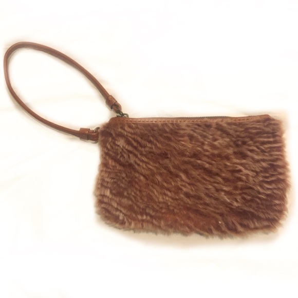 Patricia Nash Handbags - NWOT Patricia Nash Leather & Fur Wristlet Brown